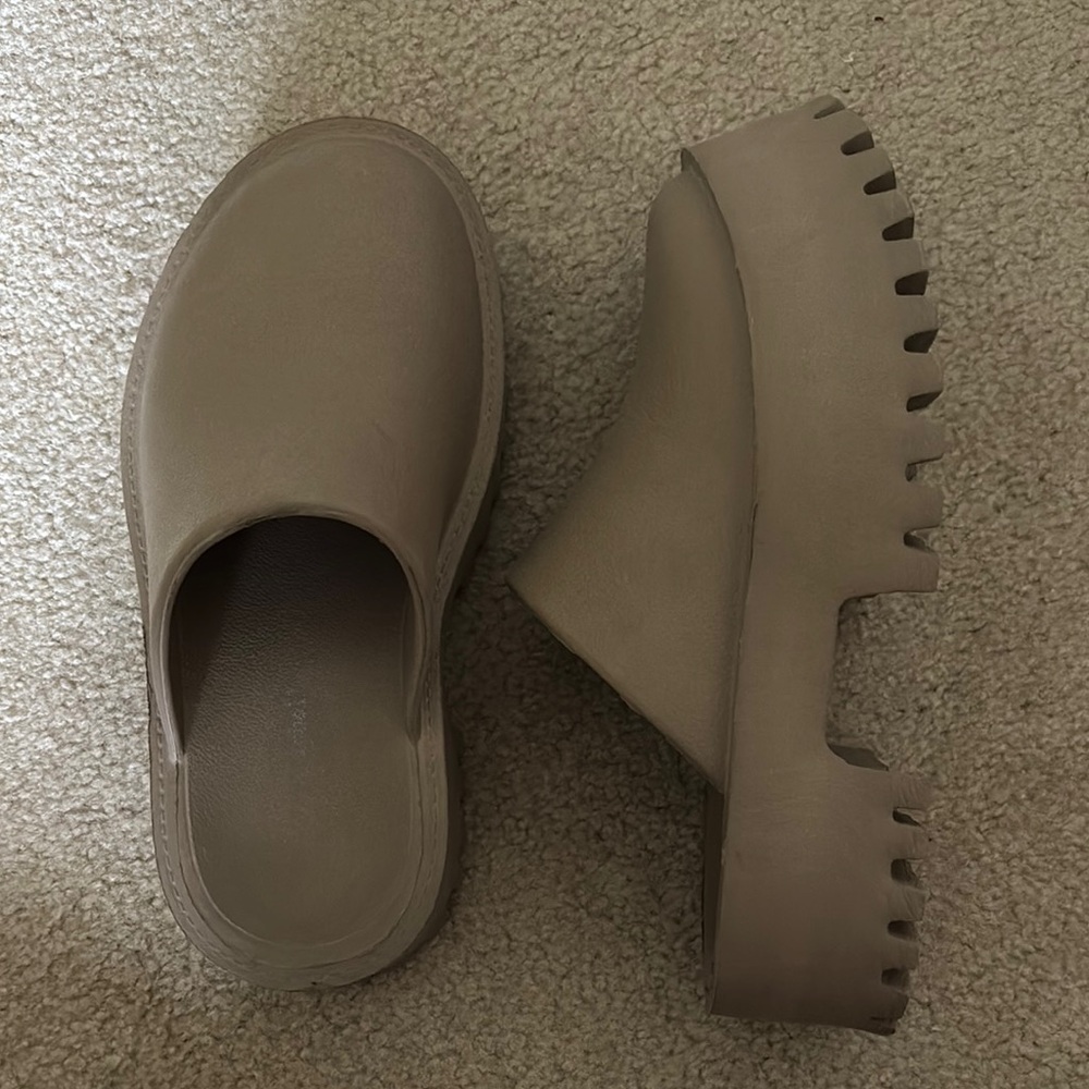 Jeffrey Campbell Bae Platform Mules